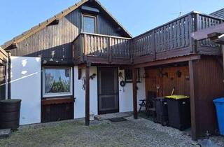 Einfamilienhaus kaufen in 37445 Walkenried, Sehr gepflegtes kleines Einfamilienhaus (Reihenmittelhaus) mit Garten und Balkon