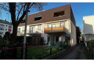 Reihenhaus kaufen in 60528 Niederrad, Reihenhaus 157 m²/ Wohnfläche, in Frankfurt-Niederrad mit Garten, Terrasse, Balkon, Loggia, Kamin
