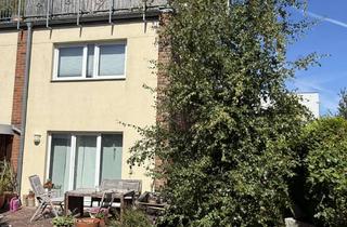 Haus kaufen in Klausdorfer Str 162, 24161 Altenholz, Modernes und sonniges Stadthaus mit Keller