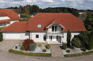 Haus kaufen in 66879 Niedermohr, Viel Platz, viel Garten, viel Privatsphäre: Familienhaus mit 322 m² und zwei Suiten in Niedermohr