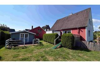 Einfamilienhaus kaufen in 25492 Heist, Freistehendes Einfamilienhaus mit Garten, Terrasse und viel Potenzial in ruhiger Wohnlage von Heist