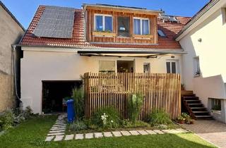 Einfamilienhaus kaufen in 64372 Ober-Ramstadt, Einfamilienhaus - kernsaniert mit Innenhof und Garten, Scheune, PV