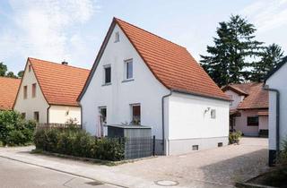 Haus kaufen in 76297 Stutensee, Zauberhaft Wohnen am Waldrand von Stutensee-Friedrichstal