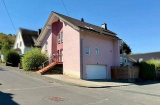 Haus kaufen in 57567 Daaden, Großzügiges Wohnhaus mit offenem Wohnkonzept und modernem Küchenbereich