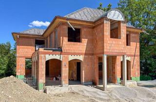 Villa kaufen in 82131 Gauting, AIGNER - Exklusive Rohbau-Villa mit viel Raum für individuelle Wohnideen