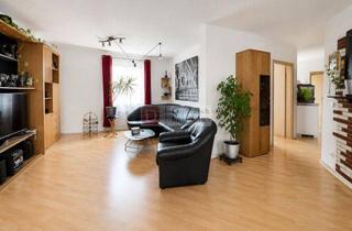 Wohnung kaufen in Ben-Gurion-Ring 72, 60437 Frankfurt, Top!! Lichtdurchflutete 4-Zimmer-Wohnung mit Loggia und Fernblick