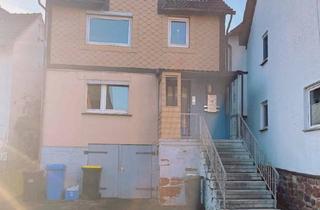 Einfamilienhaus kaufen in 34582 Borken, Borken (Hessen) - Einfamilienhaus mit Garten- Liebhaberstück