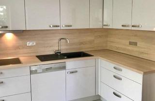 Wohnung kaufen in 13059 Berlin, Berlin - Familienfreundliche 4-Zimmer-Wohnung mit Balkon