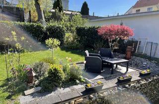 Wohnung kaufen in 51503 Rösrath, Gemütliche, helle 3-Zimmer Erdgeschosswohnung mit Garten von Privat (aktuell vermietet)