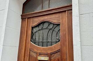 Wohnung mieten in Dionysiusstraße 140, 47798 Stadtmitte, Wohnen im Denkmal - Großzügige Altbauwohnung mit Balkon und Terrasse