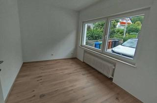 Wohnung mieten in Kreuzstr 62, 53547 Leubsdorf, Viel Platz in Leubsdorf: 4-Zimmer-Erdgeschosswohnung mit Balkon