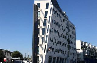 Wohnung mieten in Kölner Straße 108, 50226 Frechen, Zuhause mit 100 Quadratmetern Wohnfläche mit 2 Zimmern und Balkon in Frechen