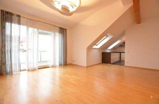 Wohnung mieten in Stuttgarter Straße 27, 70794 Filderstadt, Lichtdurchflutete Dachgeschosswohnung 3,5 Zi. - hohe Decken und angenehm kühl im Sommer