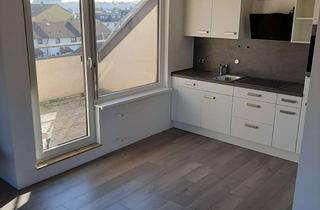 Wohnung mieten in 89269 Vöhringen, 1-Zimmer-Dachgeschosswohnung mit Dachterrasse und Einbauküche in Vöhringen (Kreis Neu-Ulm)