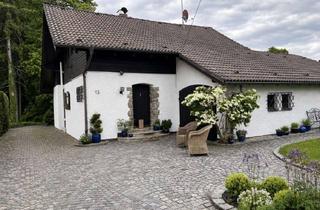 Haus mieten in Diedorfer Straße 13, 86420 Diedorf, Charmantes Liebhaberstück mit Kamin, Garage und traumhaftem Grundstück