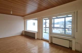 Wohnung mieten in Landwehr 10, 58809 Neuenrade, Neuenrade: 3-Zimmer-Wohnung mit Wintergarten und Gartenmitnutzung