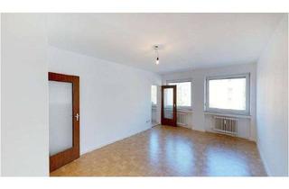 Wohnung mieten in Schweinauer Hauptstraße 127, 90441 Nürnberg, Helle 1‑Zimmer‑Wohnung mit separater Küche – EBK zur Ablöse – sofort verfügbar