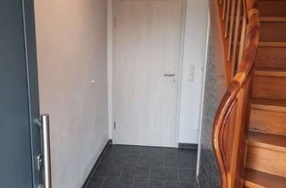Wohnung mieten in Hohenreichener Str. 15, 86647 Buttenwiesen, 3 Zimmer-DG-Wohnung in Frauenstetten - ruhig&gepflegt, ab August