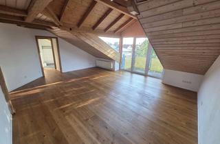 Wohnung mieten in 86807 Buchloe, Erstbezug nach Sanierung: 2-Zi-Dachgeschosswohnung mit Balkon in Buchloe