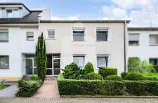 Reihenhaus kaufen in 50259 Pulheim, Viel Platz für Ihre Zukunft Gepflegtes Reihenhaus mit großem Garten in zentraler Lage von Pulheim