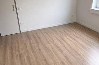 Immobilie mieten in Poppenbütteler Bogen 90, 22399 Poppenbüttel, Wg Zimmer zu vermieten