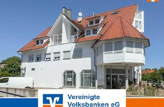 Wohnung kaufen in 72149 Neustetten, Charmante Maisonettewohnung mit Loggia und Carport in begehrter Wohnlage