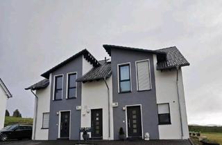 Haus kaufen in 57334 Bad Laasphe, Bad Laasphe - Doppelhaus zum Verkauf, rechte Seite