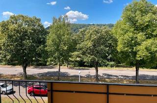 Wohnung kaufen in 66763 Dillingen, Dillingen (Saar) - Stilvolle 2-Zimmer-Eigentumswohnung mit Balkon ! Erstbezug !