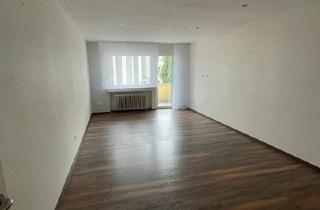 Wohnung kaufen in 33719 Bielefeld, Bielefeld - Provisionsfreier Vekauf! Helle, gepflegte Dreizimmerwohnung