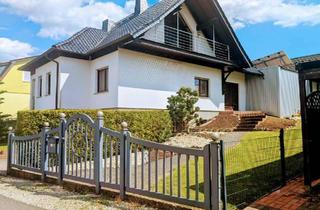Einfamilienhaus kaufen in 37351 Dingelstädt, Dingelstädt - Einfamilienhaus mit PV-Anlage, Pferdestall und großem Grundstück