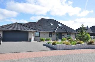 Einfamilienhaus kaufen in 24848 Kropp, Kropp - EFH in ruhiger Randlage von Kropp m. Doppelgarage u. Einliegerwhg