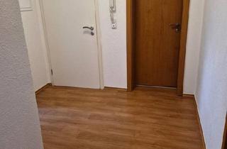 Wohnung kaufen in 97424 Schweinfurt, Schweinfurt - Provisionsfreie renovierte 4-Zimmer-Wohnung mit Garage & Balkon