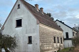 Einfamilienhaus kaufen in 56767 Uersfeld, Uersfeld - Kleines, freistehendes Einfamilienhaus mit Garage