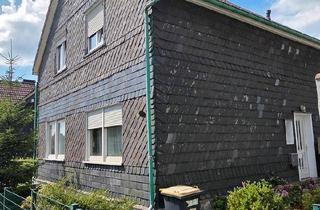 Mehrfamilienhaus kaufen in 42857 Remscheid, Remscheid - Mehrfamilienhaus mit großem Garten und 5 Garagen in Remscheid