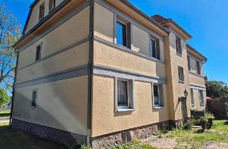 Mehrfamilienhaus kaufen in 23948 Klütz, Klütz - Mehrfamilienhaus mit 6 Wohneinheiten in Damshagen
