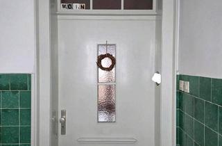Wohnung kaufen in 26384 Wilhelmshaven, Wilhelmshaven - Eigentumswohnung im Villenviertel mit Balkon und Garten