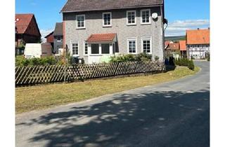 Einfamilienhaus kaufen in 37574 Einbeck, Einbeck - Schönes Einfamilienhaus mit angebauter Scheune zu verkaufen