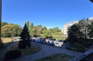 Wohnung kaufen in Hans-Schulten-Str 12, 51109 Brück, Sehr gut geschnittenes Apartment in gut aufgestellter Gemeinschaft!!