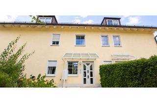 Wohnung kaufen in 81827 Trudering-Riem, 3-Zimmer-Dachgeschosswohnung in München-Trudering