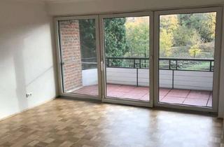 Wohnung kaufen in Bückeburger Straße 1C, 31707 Bad Eilsen, Modernisierte 3-Zimmer-Wohnung mit Eichenparkett, 2 Balkonen & moderner Ausstattung in Bad Eilsen