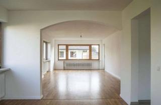 Wohnung mieten in 83052 Bruckmühl, Erstbezug nach Sanierung: Helle 97 m² Wohnung mit Südbalkon, Garten, Kellerraum und Garage