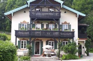 Wohnung mieten in 82467 Garmisch-Partenkirchen, Großzügige, helle 116-m²-Wohnung im denkmalgeschützten Landhaus mit herrlichem Bergblick