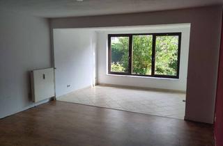 Wohnung mieten in Am Schlehberg, 31061 Alfeld, 2-Zimmer-Wohnung mit Loggia und Garten in Alfeld *** komplett renoviert (siehe Beschreibung) ***