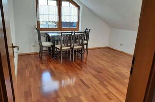 Wohnung mieten in Hinter Der Zehntscheuer, 78247 Hilzingen, 3-Zimmer-Dachgeschosswohnung in Hilzingen-Binningen