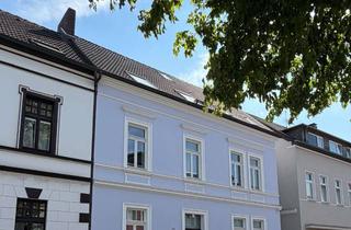 Wohnung mieten in Ruhrtalstraße 413, 45219 Kettwig, Wohnen mit Flair: Kernsanierte Altbauwohnung mit Küche und Dachterrasse