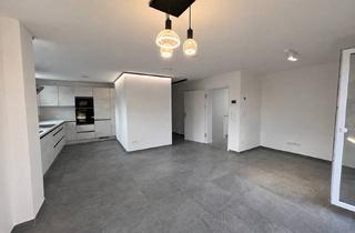 Wohnung mieten in 71063 Sindelfingen, Luxuriöse DG-Maisonette mit 3 Zimmern, 2 Bädern, Balkon & Einbauküche im Zentrum Sindelfingens