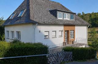 Einfamilienhaus kaufen in 59581 Warstein, Freistehendes Einfamilienhaus mit großem Grundstück und Weitblick