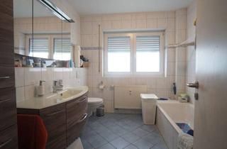Wohnung kaufen in 63741 Damm, Schöne 4-Zimmer-Wohnung mit Balkon von privat
