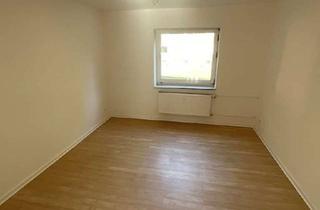 Wohnung mieten in Hultschiner Str. 23, 24146 Elmschenhagen-Süd, Schöne 2 Zimmer Wohnung im Herzen von Elmschenhagen.