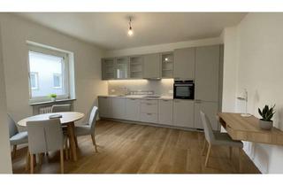 Wohnung mieten in 86732 Oettingen, Erstbezug nach Renovierung: Charmantes großzügiges 1-Zimmer-Appartement
